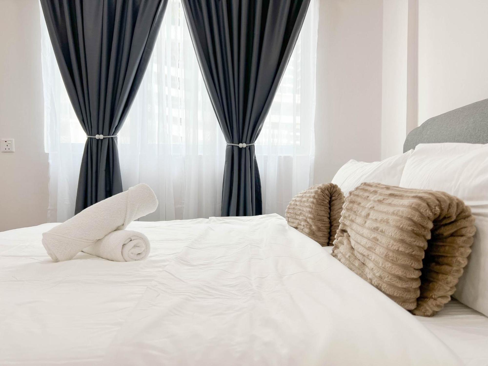 Mh Maison By Manhattan Group *